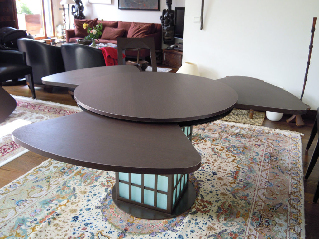 sakura-ouvert-table-quasart